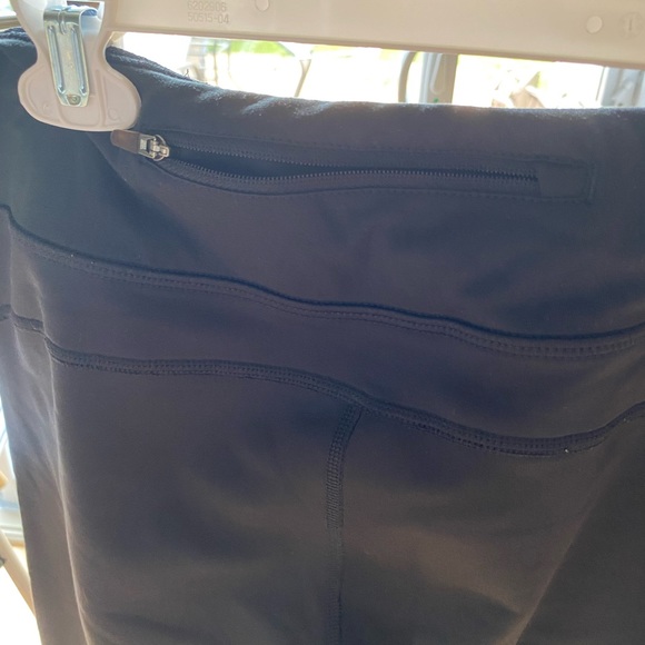 nike dry fit pants with zipper in back - Picture 3 of 4